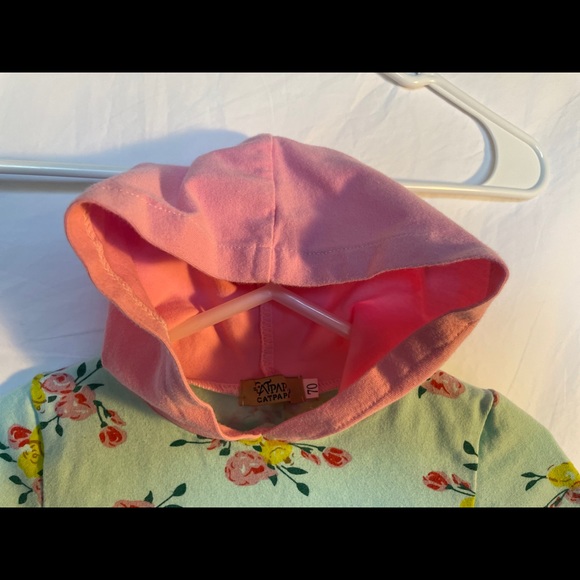 Infant floral long sleeved top with hood - Picture 7 of 8